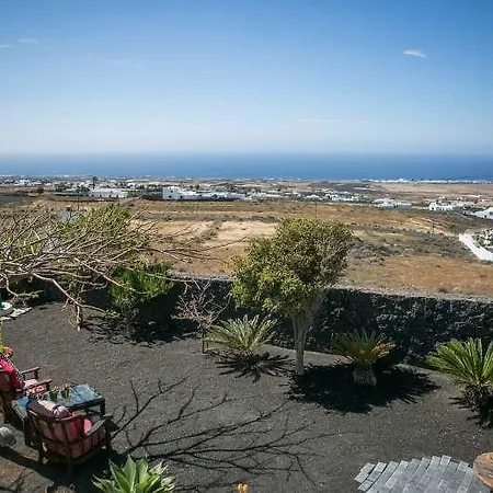 Tibuta Villa *